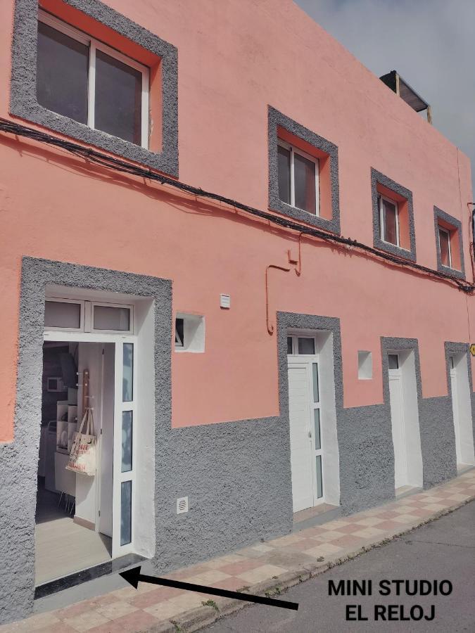 Mini Estudio El Reloj San Nicolás المظهر الخارجي الصورة